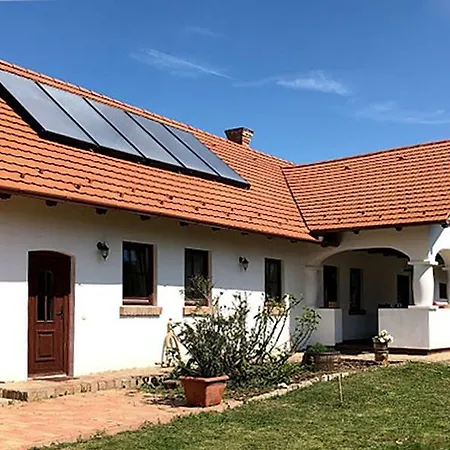 Greenhouse Szolad